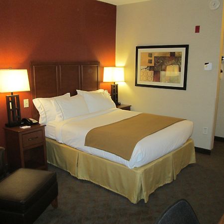 Holiday Inn Express & Suites Paducah West By Ihg Eksteriør billede